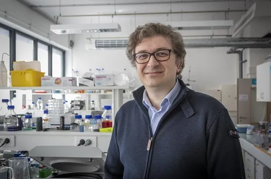 Médecine personnalisée du cancer : signature d’une convention de mécénat