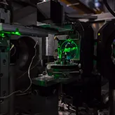 Génération de rayonnement de seconde harmonique dans l’extrême ultraviolet