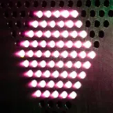 Les premiers pixels laser