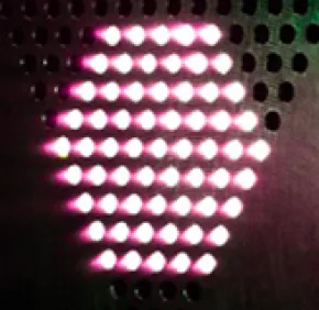 Les premiers pixels laser