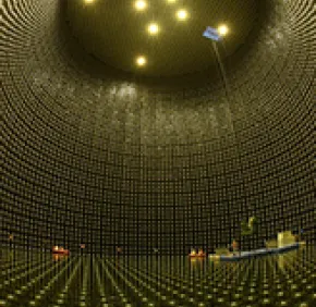 Les oscillations quantiques des neutrinos en Une de Nature