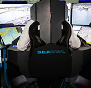 Un navire sans équipage de SeaOwl téléopéré par satellite depuis l’X