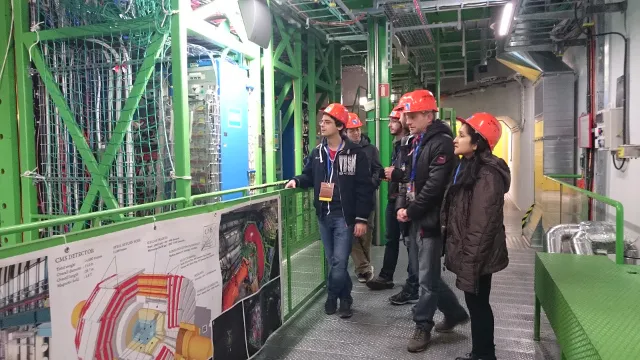 Visite au CERN pour les étudiants du M2