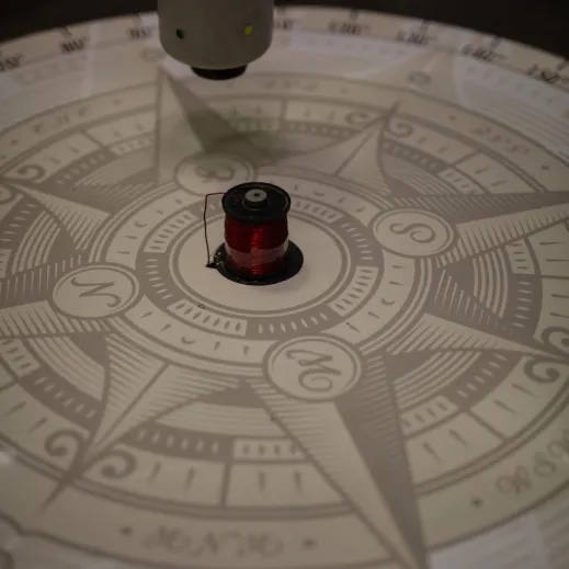 Un pendule de Foucault en résidence définitive au mus’X !