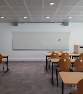 Petite classe 102-30-14