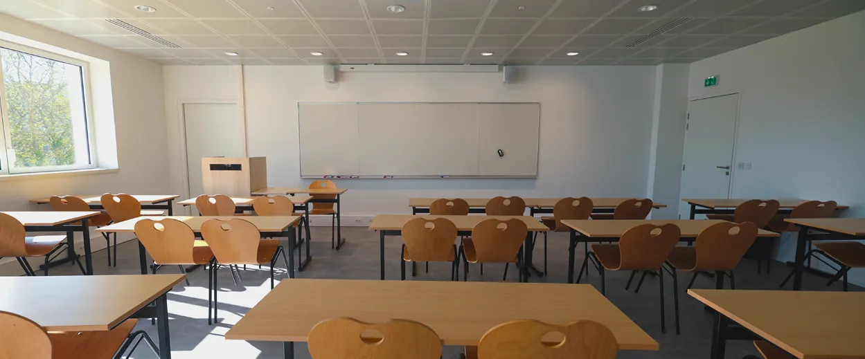 Petite classe 102-30-12