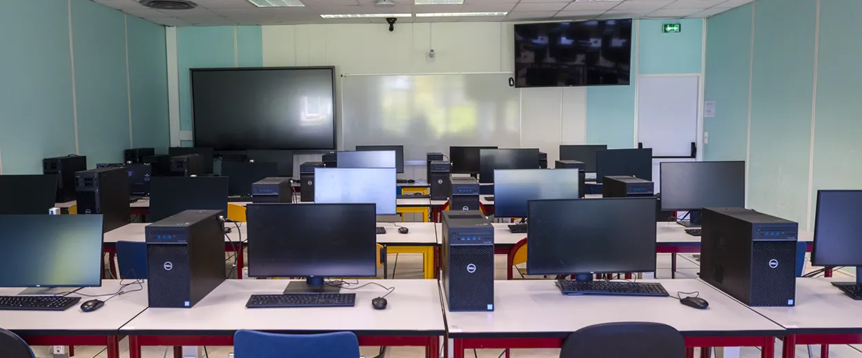 Salle Informatique 32